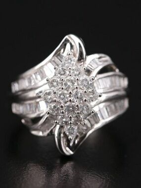 JWBR LADIES 10K SOLID WHITE GOLD DIAMOND CLUSTER COCKTAIL RING 0.98 CTW SIZE 6